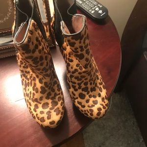 Vince Camuto bootie